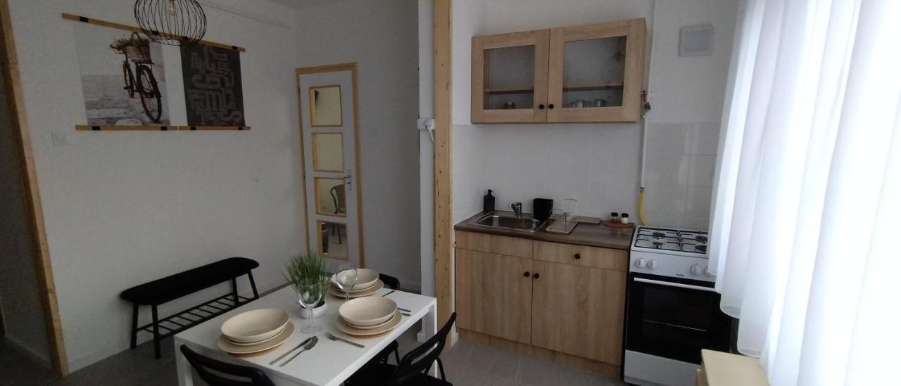 Blue Moon Apartman Eger Zewnętrze zdjęcie